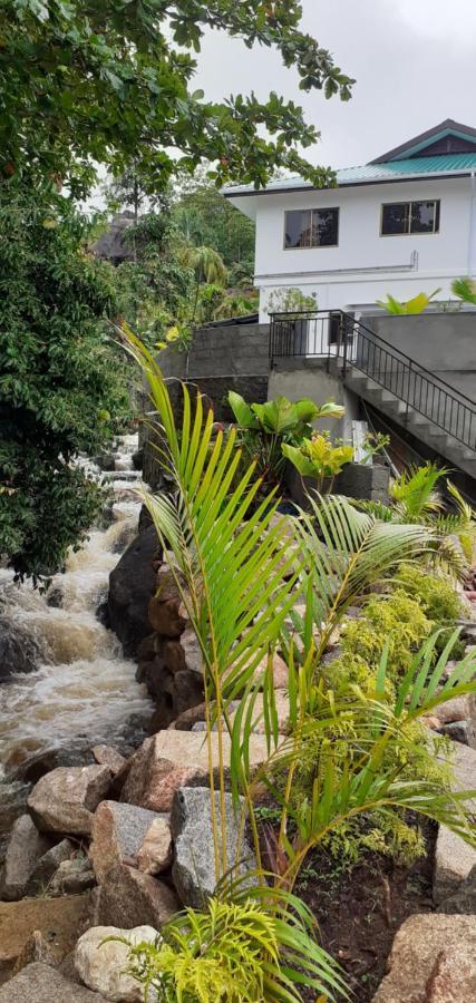 Riverside Mount Simpson - Seychelles Island Beau Vallon  Eksteriør billede
